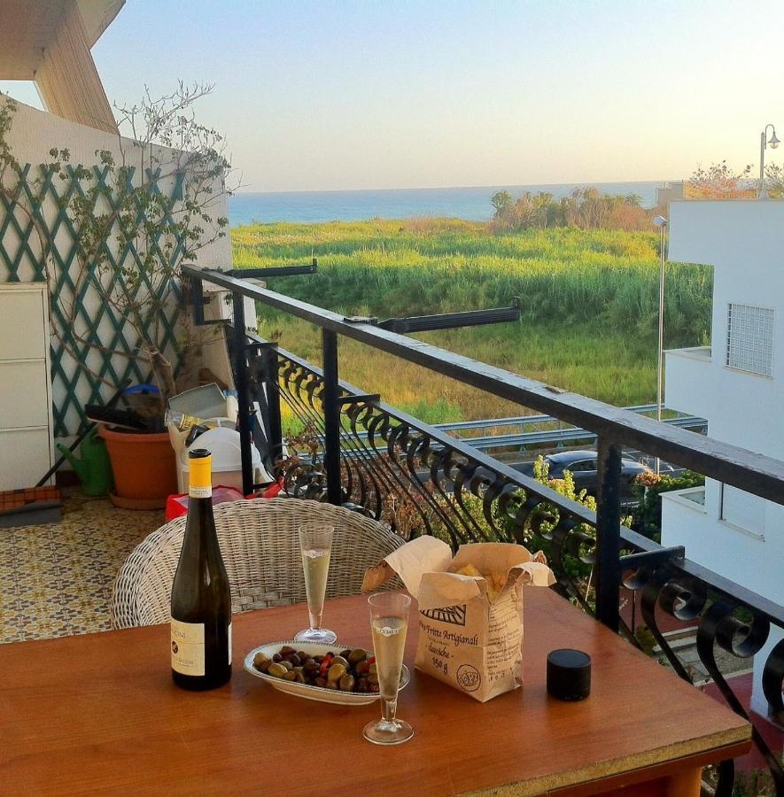 Attico Terramare - Beach & Maxi Terrace & Electricbbq Santa Marinella Extérieur photo